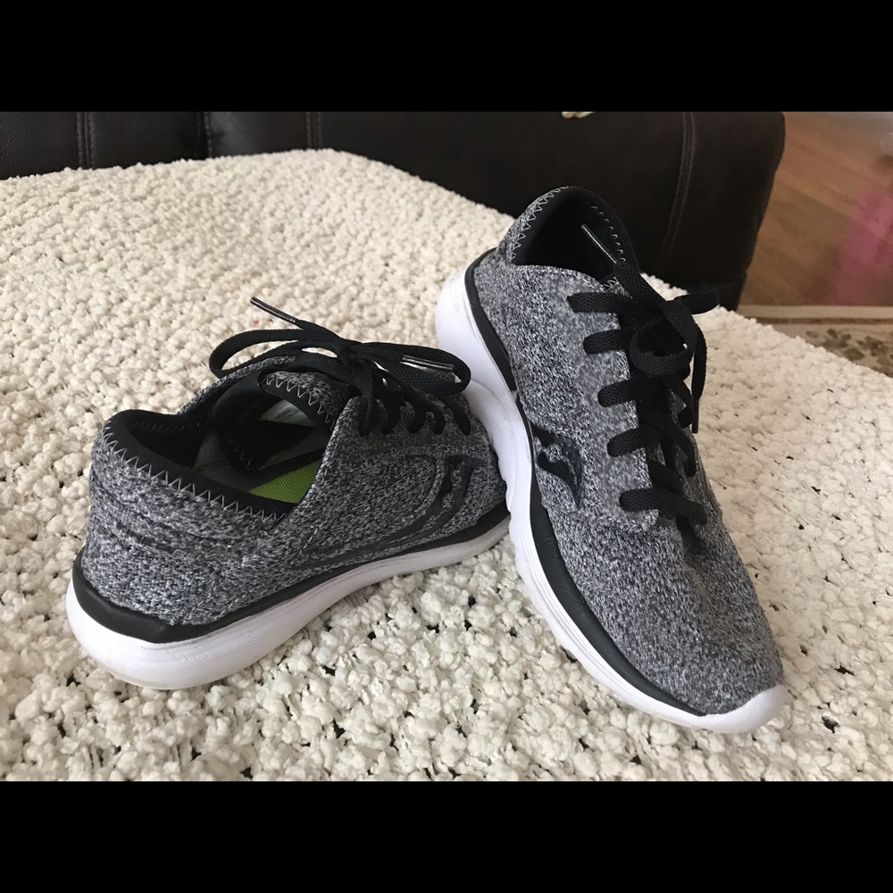 Saucony